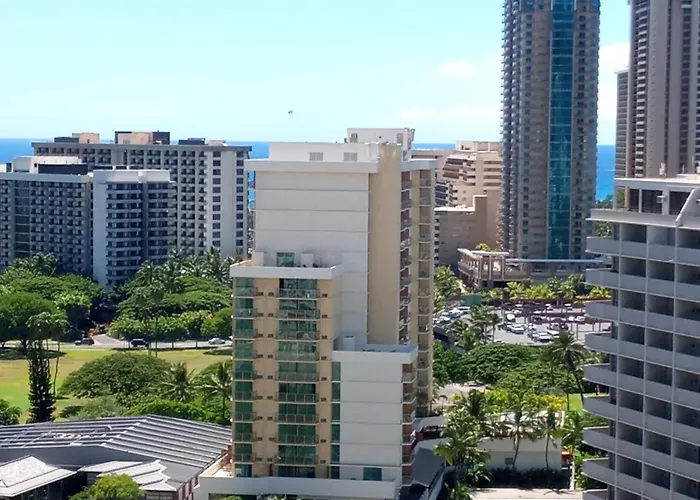 Royal Garden Waikiki Studio